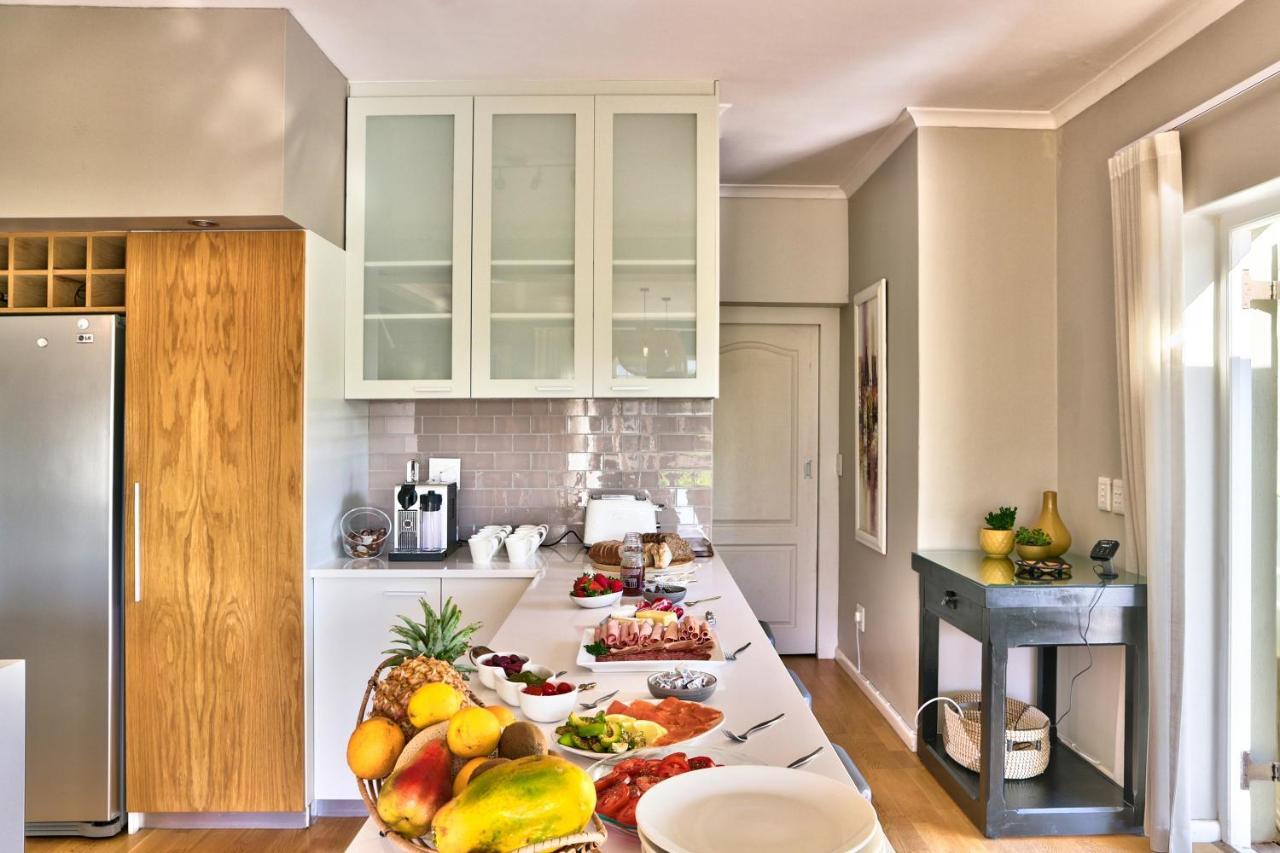 Bed & Breakfast Devonport House 4*
