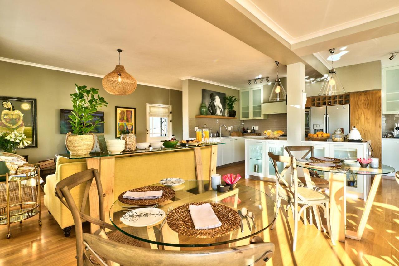 Bed & Breakfast Devonport House 4*